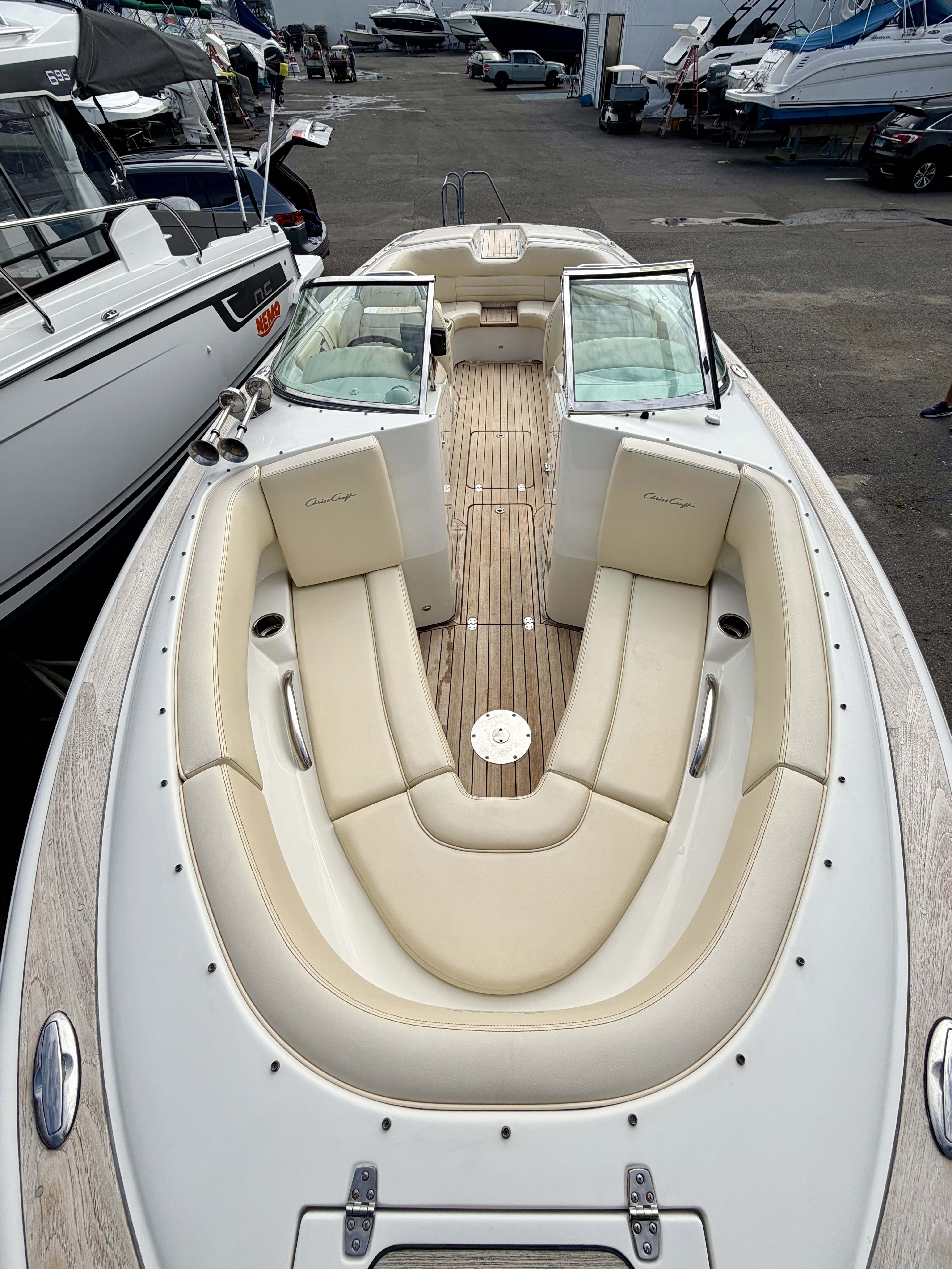 Used 2011 Chris-Craft Launch 25