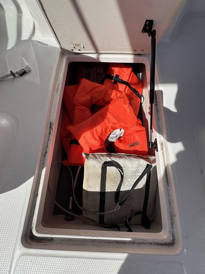 Used 2021 Chaparral 21 ssi OB