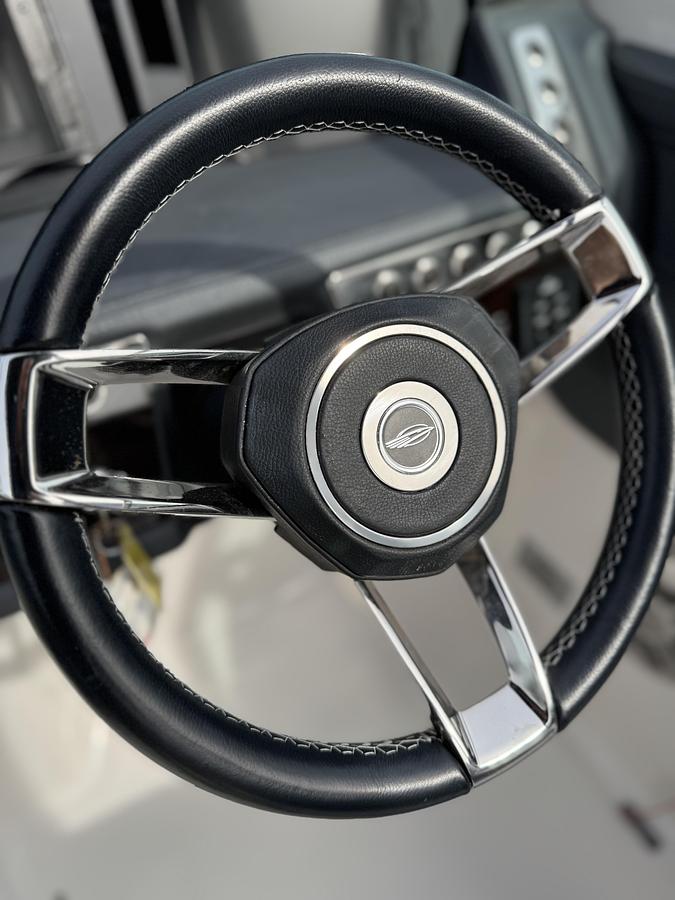 Used 2019 Chaparral 277 SSX