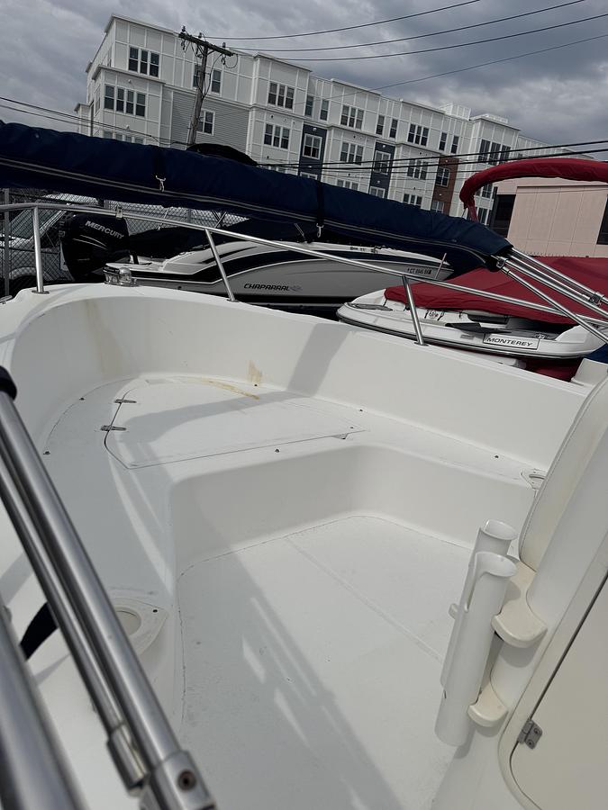 Used 2004 Boston Whaler 190 Nantucket