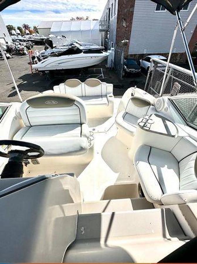 Used 2007 Sea Ray 240 Sundancer