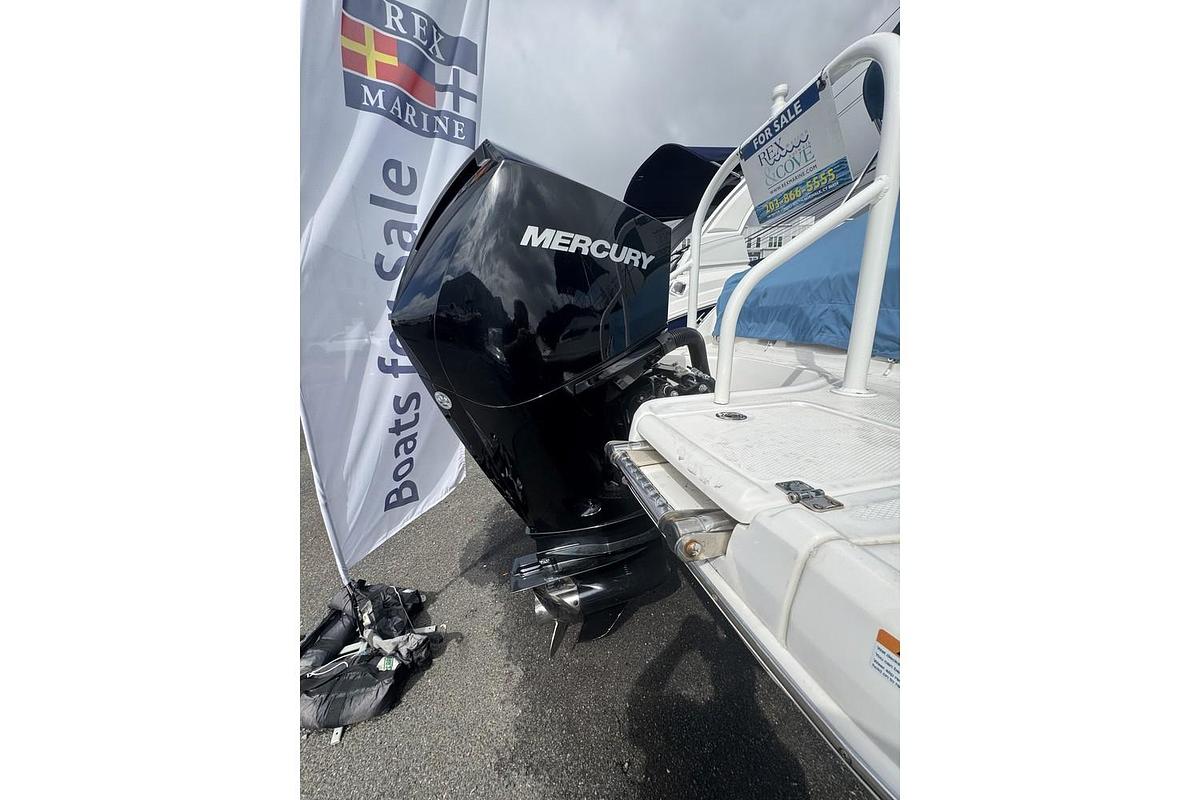 Used 2023 Chaparral 270 OSX