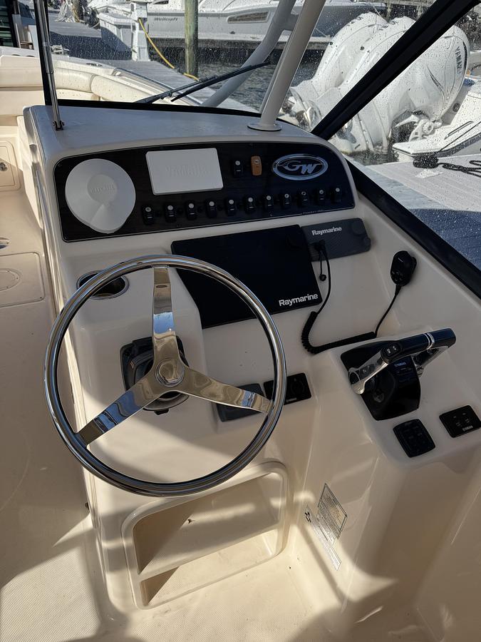 Used 2015 Grady White Freedom 285