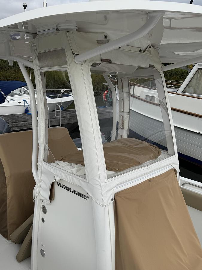 Used 2017 Sea Hunt Ultra 235 SE