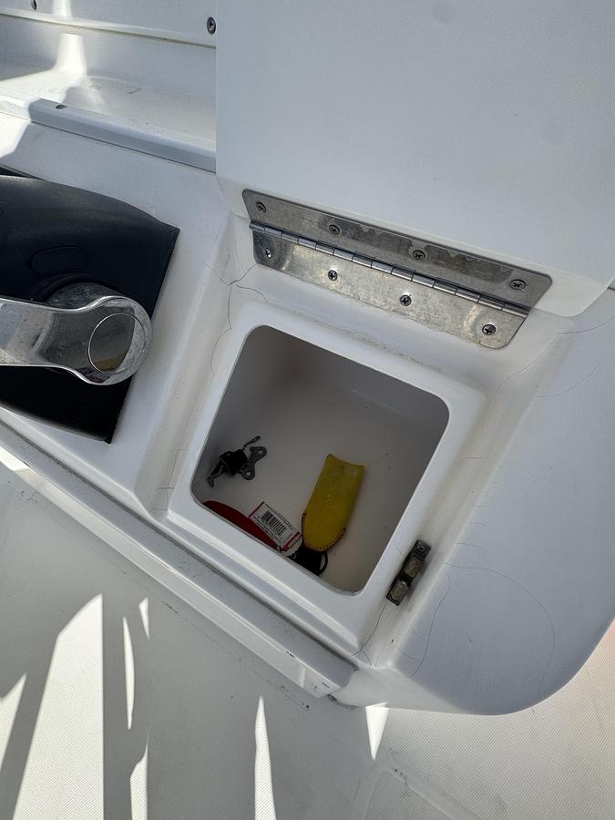 Used 2005 Regulator 24SF Recent Repower