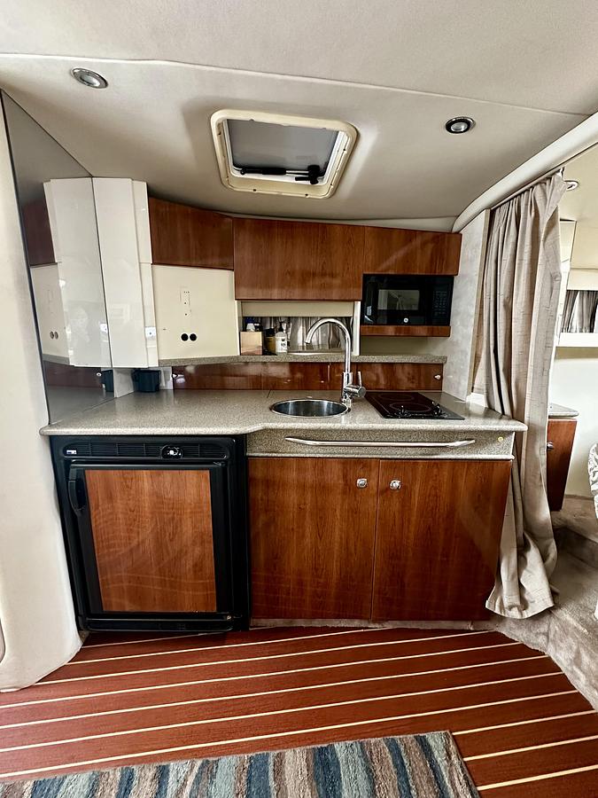 Used 2002 Formula 34PC