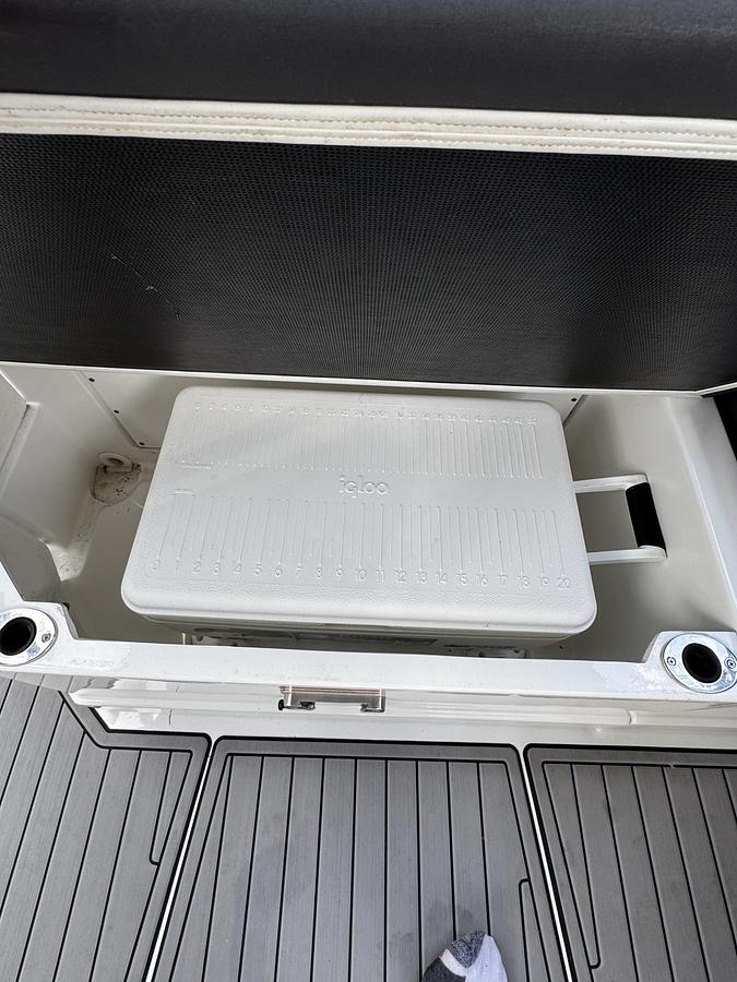 Used 2021 Monterey 305SS