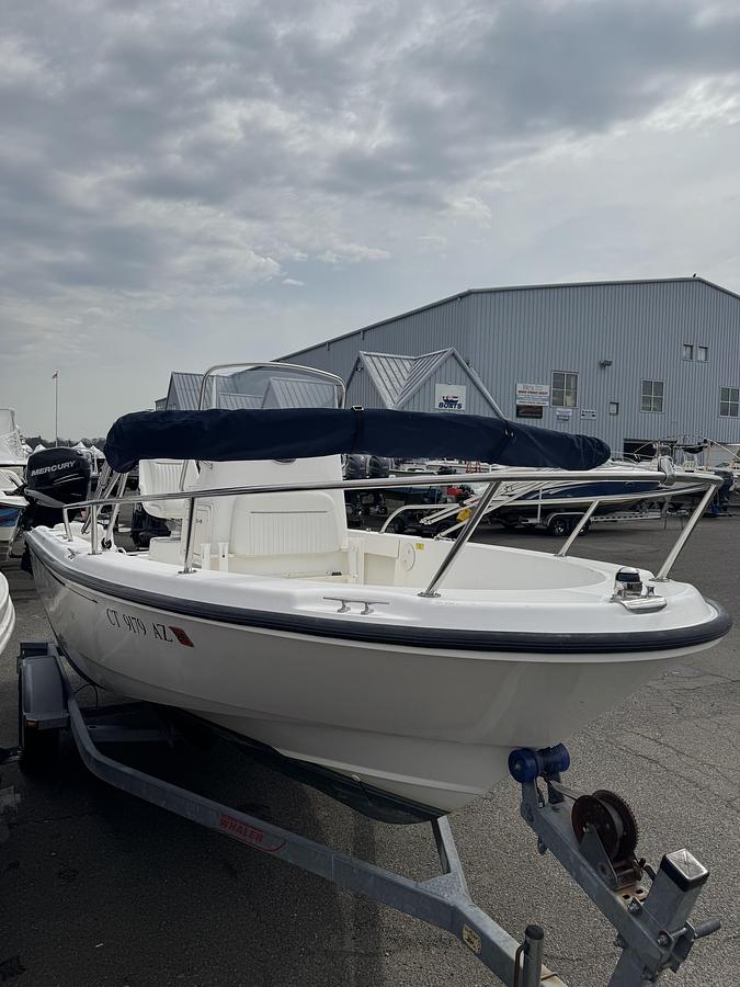 Used 2004 Boston Whaler 190 Nantucket