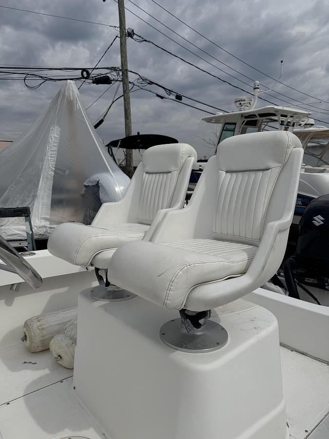 Used 2004 Boston Whaler 190 Nantucket