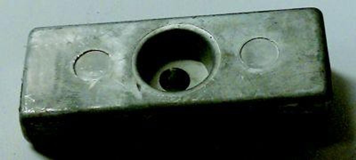 CAMP HONDA OUTBOARD ZINC