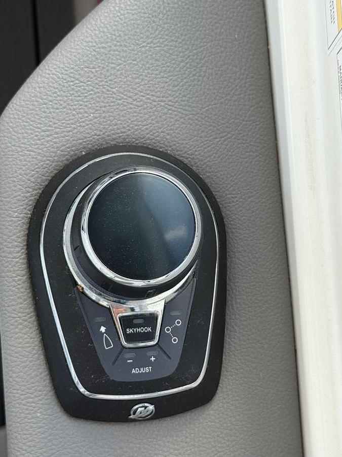 Used 2021 Sea Ray 350 Sundancer Coupe