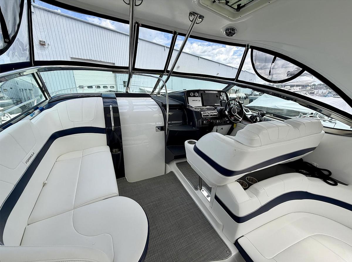 Used 2021 Formula 37PC