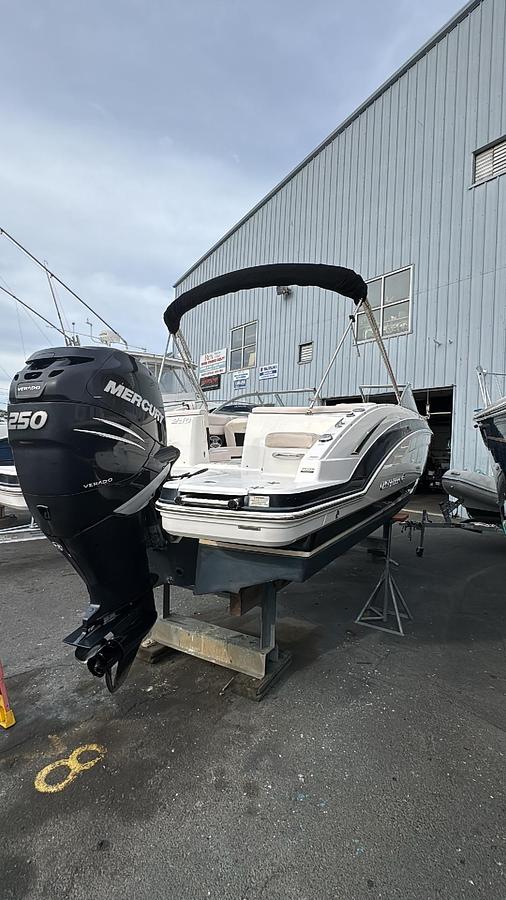 Used 2018 Chaparral 250 Suncoast