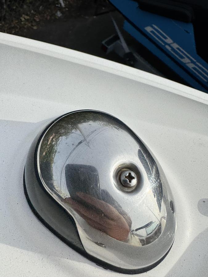 Used 2014 Sea Ray 220 Sundeck