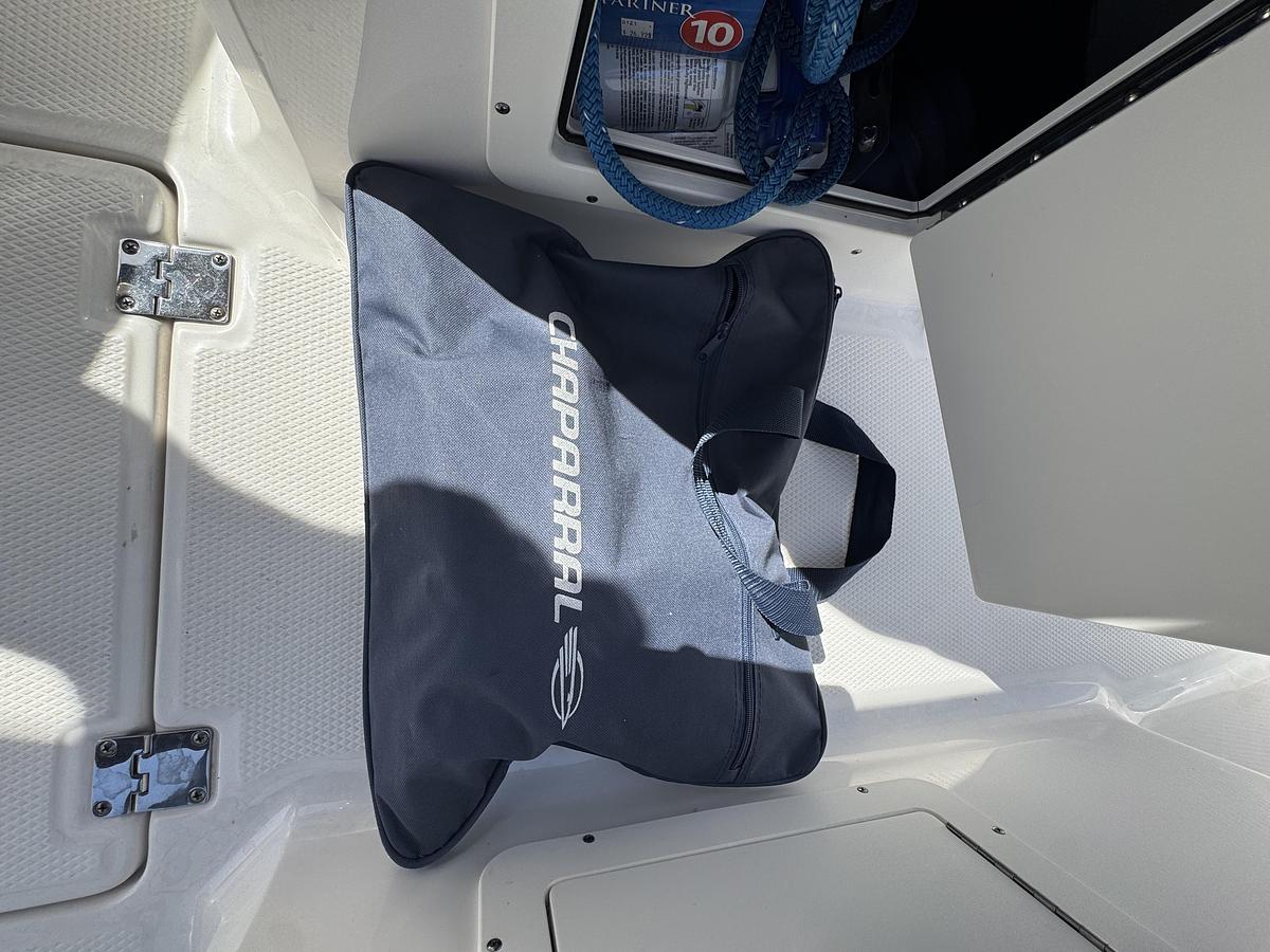 Used 2021 Chaparral 21 ssi OB