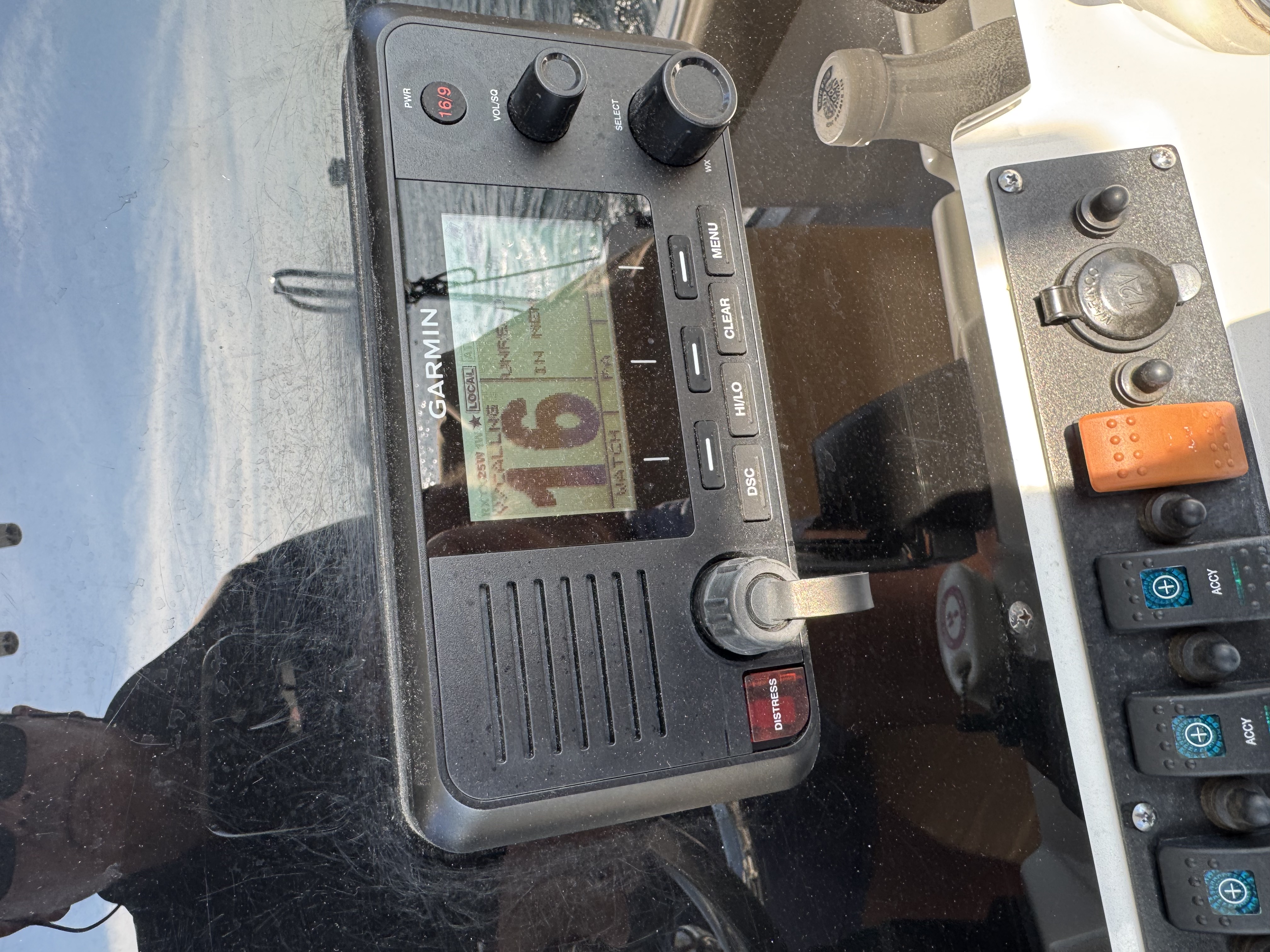 Used 2017 Sea Hunt Ultra 235 SE
