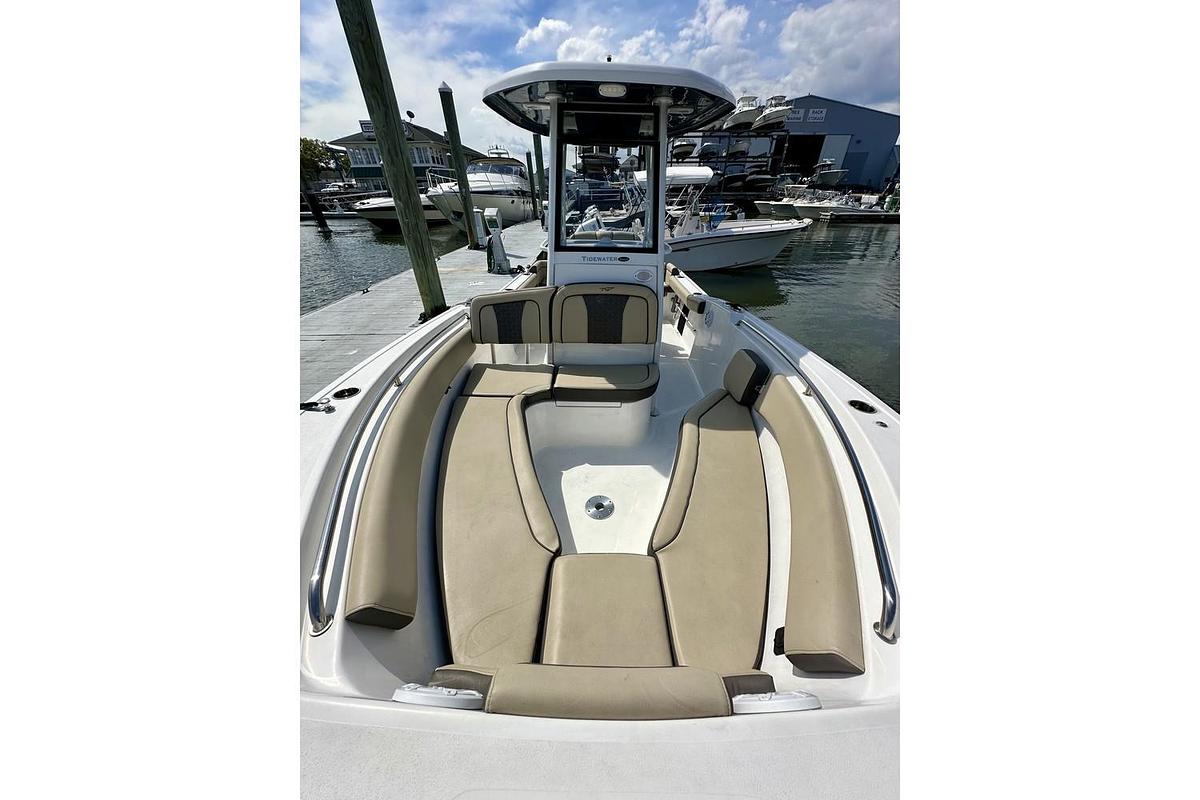 Used 2023 Tidewater Boats 232 SS
