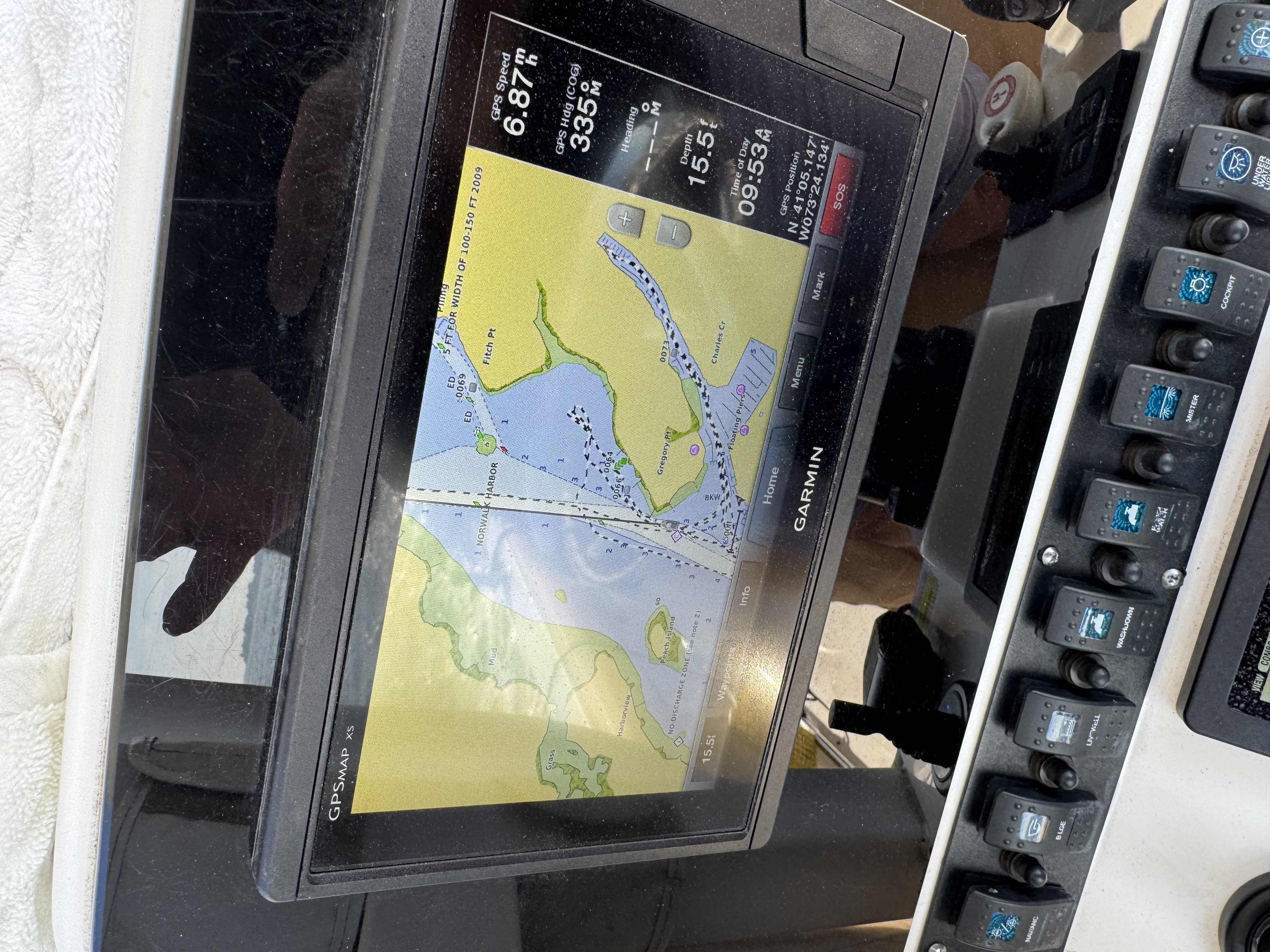 Used 2017 Sea Hunt Ultra 235 SE
