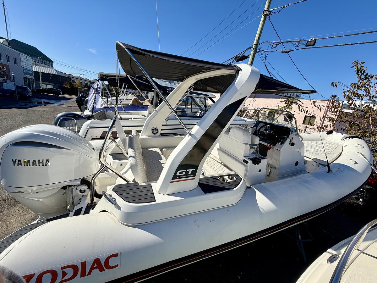 Used 2025 Zodiac Medline 7.5