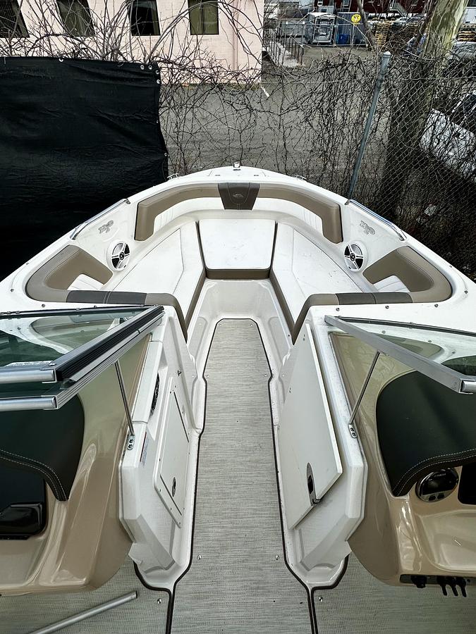 Used 2019 Chaparral H2O 21 OB