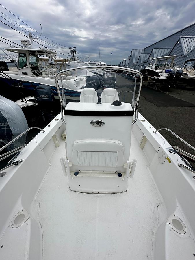 Used 2004 Boston Whaler 190 Nantucket