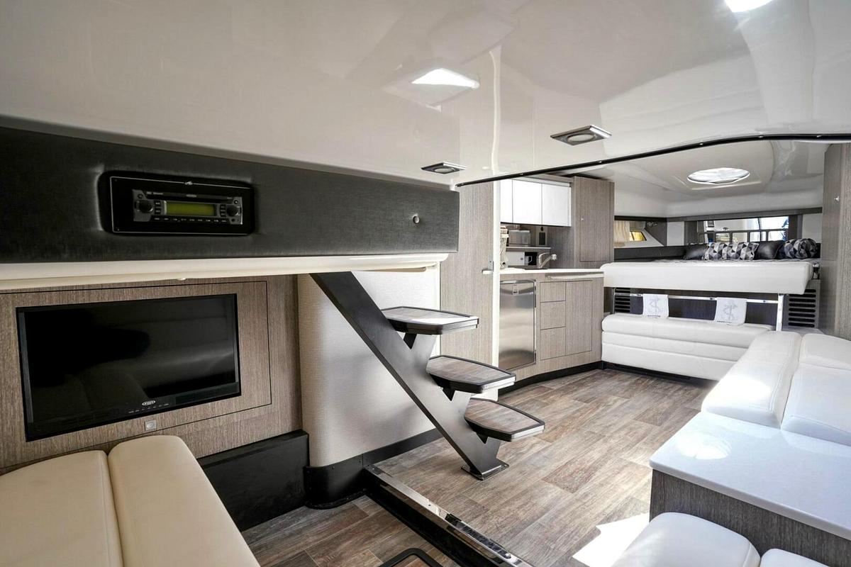 Used 2020 Monterey 355 Sport Yacht Monterey 355 Sport Yacht