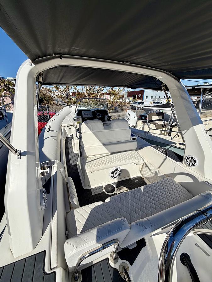 Used 2025 Zodiac Medline 7.5