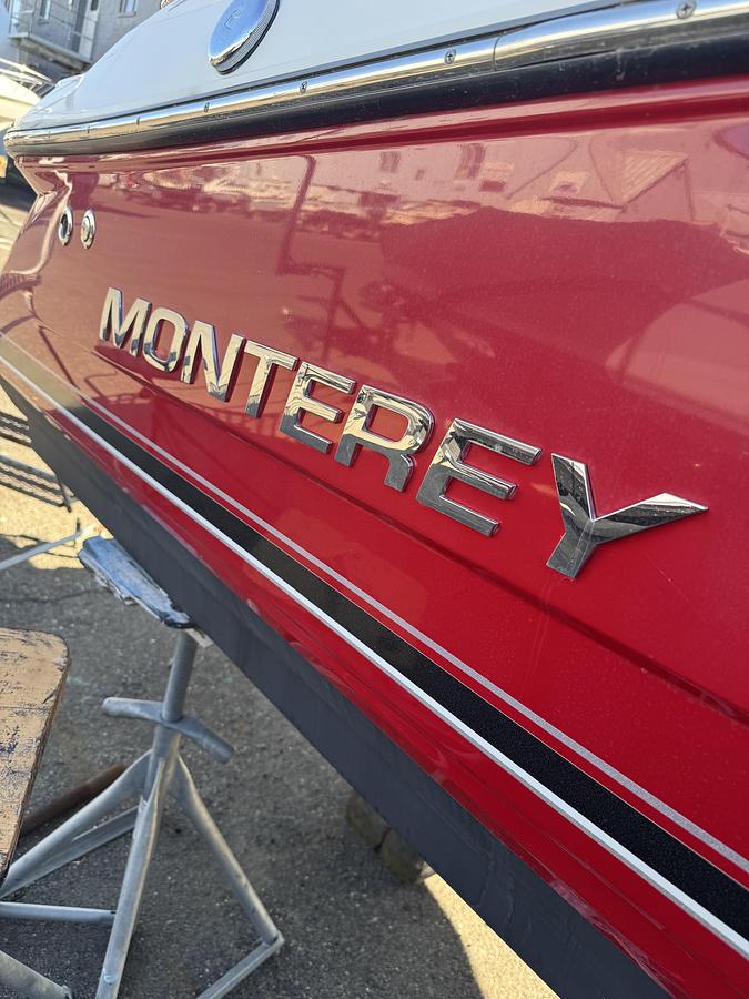 Used 2017 Monterey 224FS