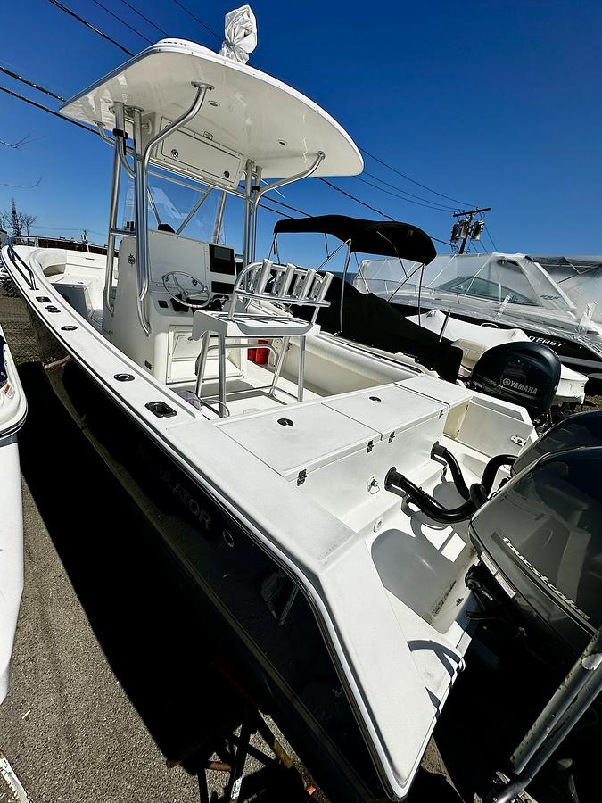 Used 2005 Regulator 24SF Recent Repower