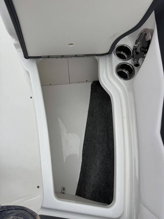Used 2019 Chaparral 246 SSi