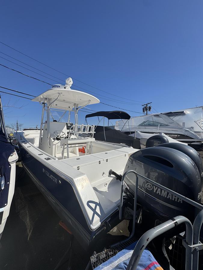 Used 2005 Regulator 24SF Recent Repower