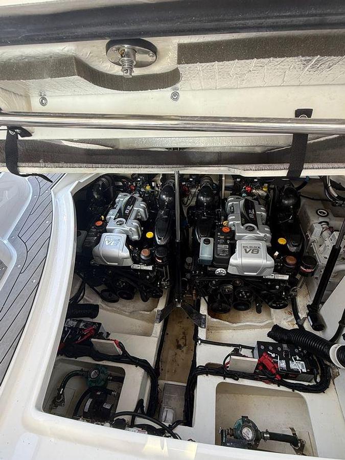 Used 2021 Sea Ray 350 Sundancer Coupe