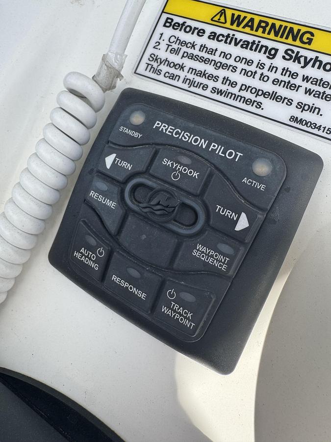 Used 2014 Boston Whaler 280 Outrage