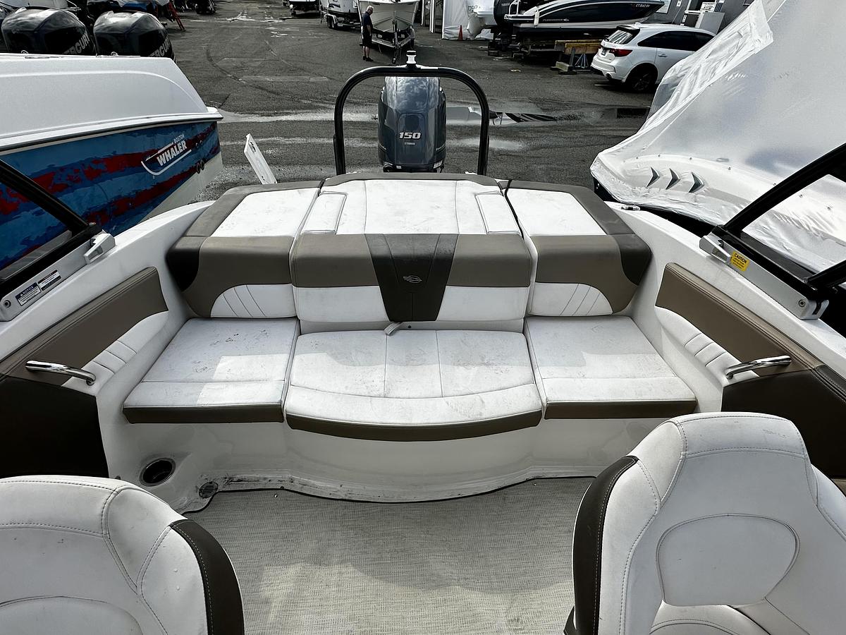 Used 2019 Chaparral H2O 21 OB