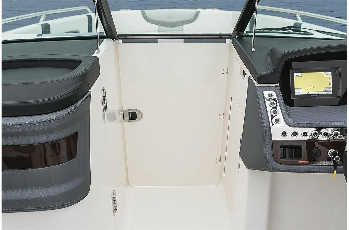 Used 2019 Chaparral 277 SSX