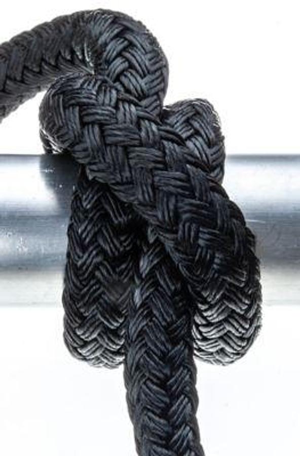 SEACHOICE DOUBLE BRAIDED BLACK DOCKLINE - 5/8in x 25Ft