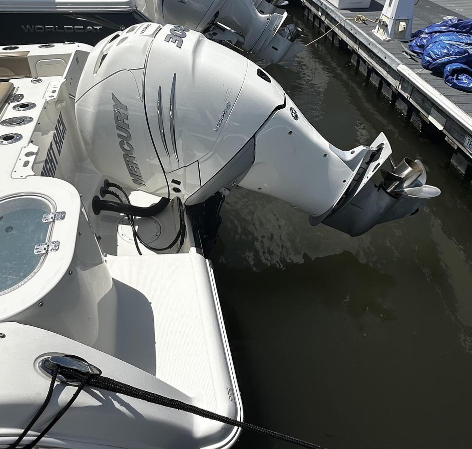 Used 2018 Sailfish 245DC
