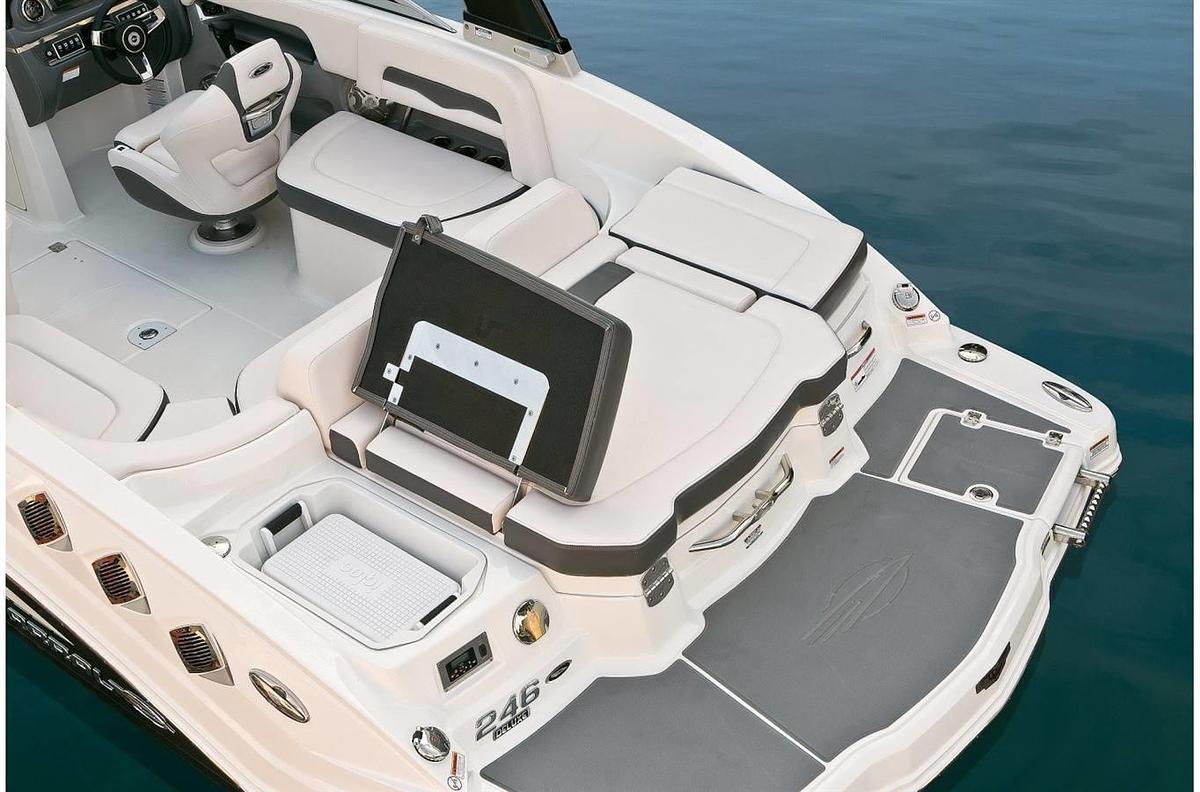 Used 2019 Chaparral 246 SSi