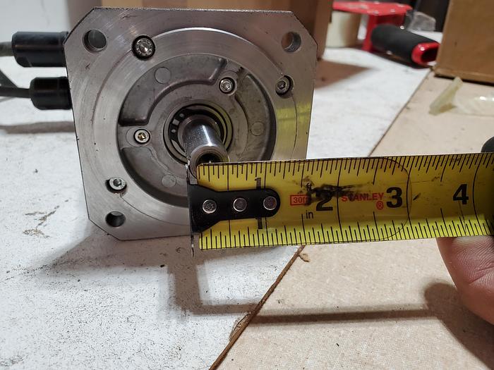 Used PMC AC SERVOMOTOR M406D-00101 7000RPM (3 BRC2)