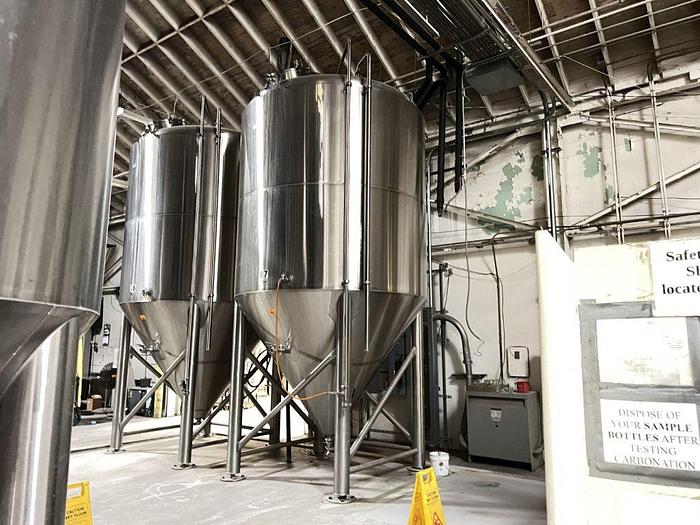 Used Tank, 3,100 Gallon, S/st, Jkt, 100 BBL Fermenting Tank, JVNW #C744694