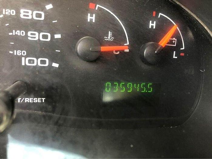 Used 2005 f350 4x4 Wireline Van