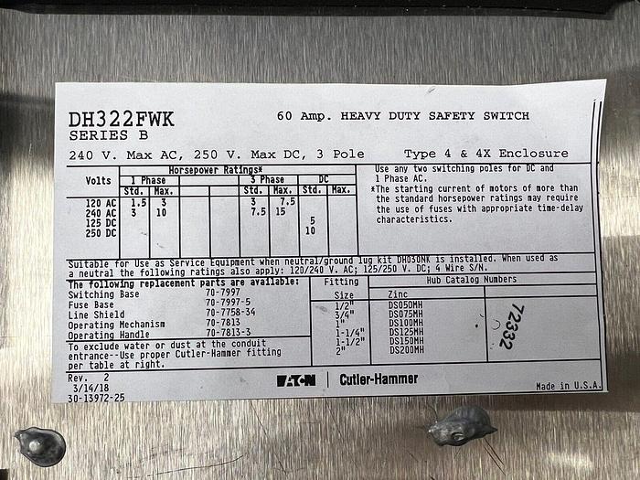 DH322FWK Cutler Hammer 60 Amp 240V 3 Pole Fusible Nema 4X Stainless Disconnect