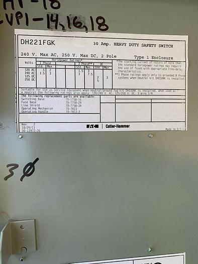 Used DH221FGK Cutler Hammer 30 Amp 240V 2 Pole Fusible Nema 1 Fused