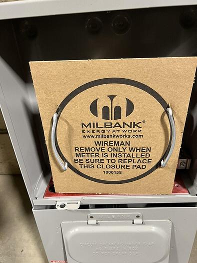 U3499-XL-100 Milbank 100 Amp 240V Single Phase Ringless Meter Socket New