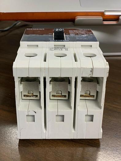 HGB3B020 Siemens 20 Amp 600V 3 Pole Bolt On Circuit Breaker 35K Rated New