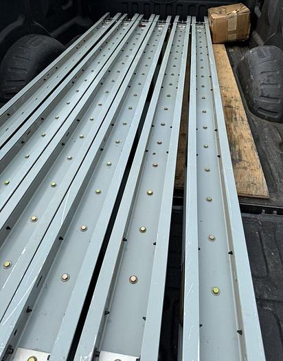 GE P3HA10SLI10 1000 Amp 600V 3 Phase 3 Wire Plug In Bus Duct New Busway