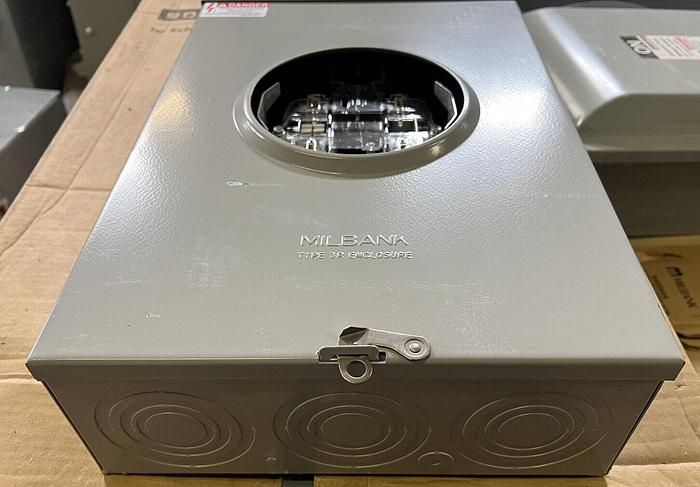 Milbank 125 Amp 600V Sinlge Phase 3 Wire Meter Socket with Bypass Series 757 New