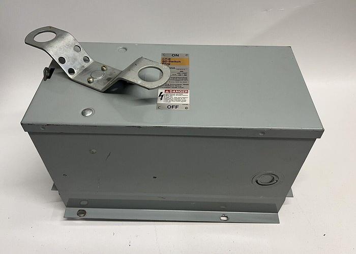 Used BOS16423 ITE Siemens 100 Amp 240V 3P 4W Fusible Bus Plug Switch