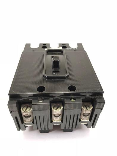 EE3B030 ITE / Siemens 30 Amp 240V 3 Pole Bolt On Circuit Breaker