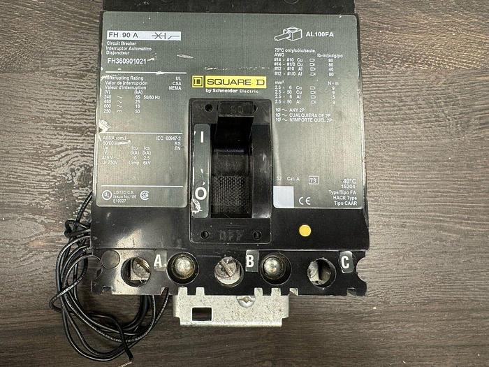 Used FH360901021 Square D 90 Amp 600V 3 Pole 25kA@480V Circuit Breaker Shunt Trip